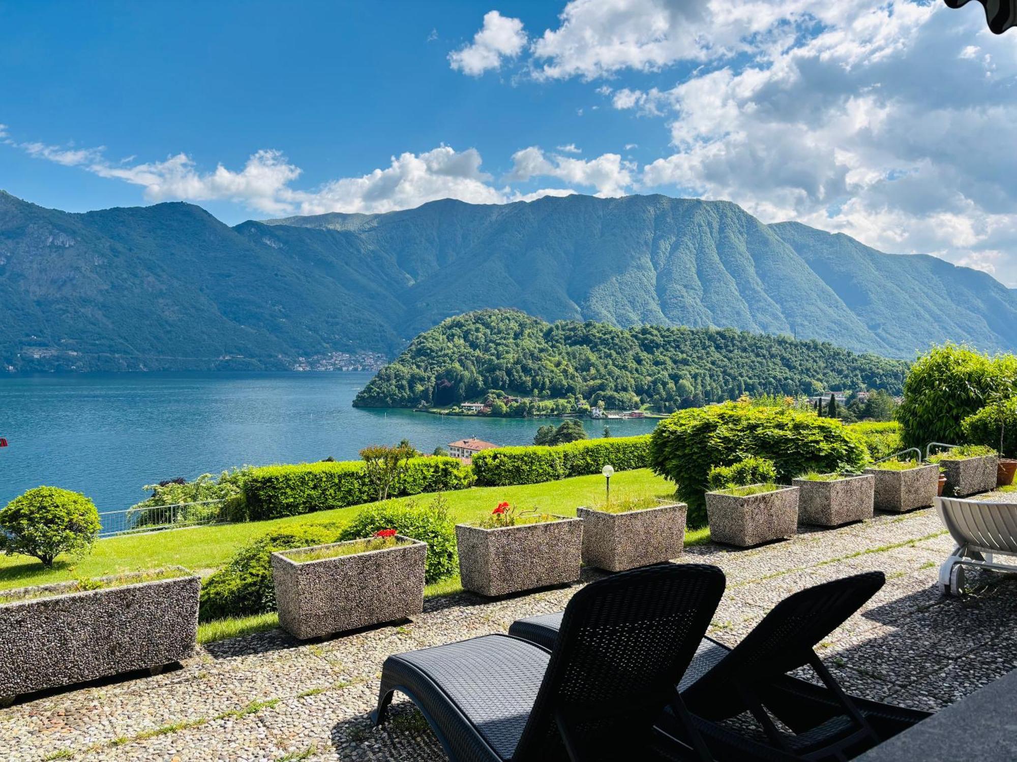 Apartment Bella Vista In Mezzegra With Pool Sleeps 6- By Italian Apartments ภายนอก รูปภาพ