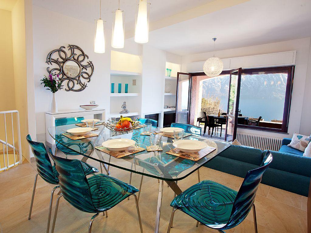 Apartment Bella Vista In Mezzegra With Pool Sleeps 6- By Italian Apartments ภายนอก รูปภาพ